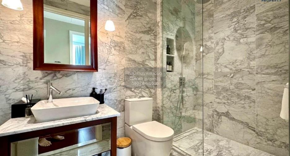 For sale 2 bedrooms condo in Watthana, Bangkok