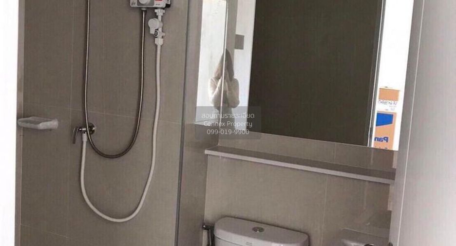 For sale 1 bed condo in Mueang Pathum Thani, Pathum Thani
