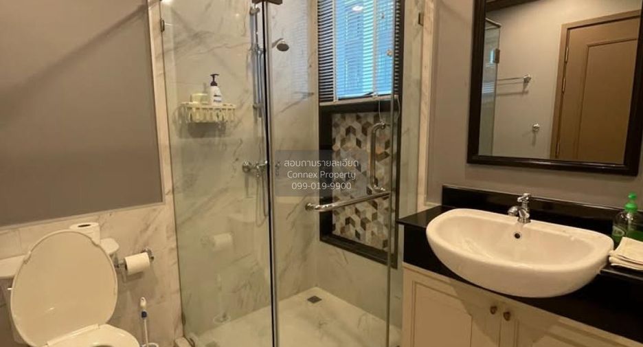 For sale 2 bedrooms condo in Pathum Wan, Bangkok