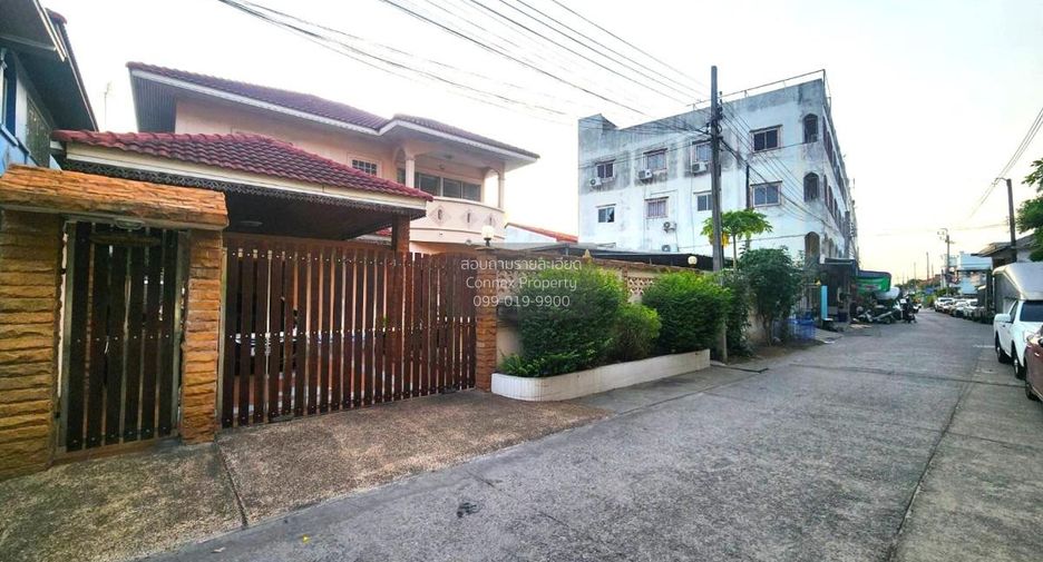 Haus zum Kauf mit 5 Zimmer in Nong Khaem, Bangkok