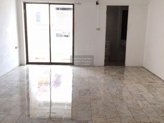 Condo en venta de 1 habitaciones en Wang Thonglang, Bangkok