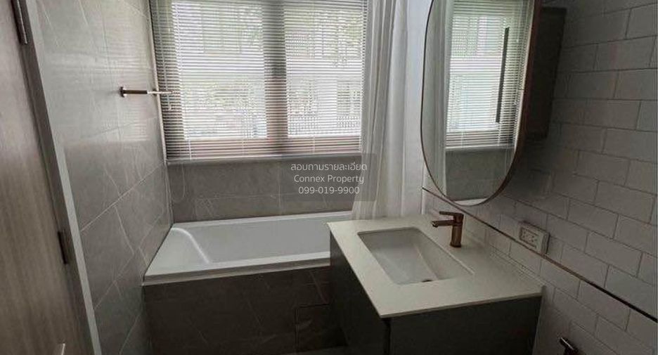 For sale 2 bedrooms condo in Watthana, Bangkok