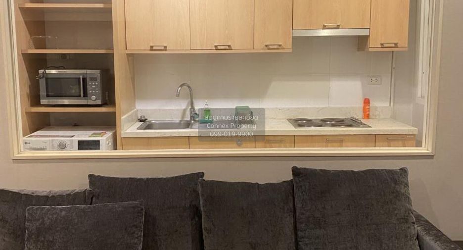 For sale 2 bedrooms condo in Watthana, Bangkok