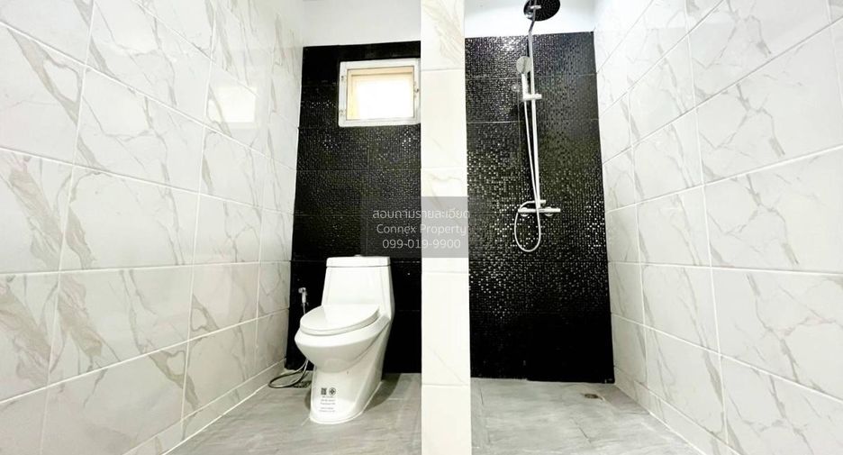 Casa en venta de 4 habitaciones en Min Buri, Bangkok