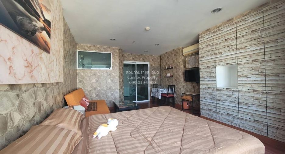 For sale 1 bed condo in Bang Kapi, Bangkok
