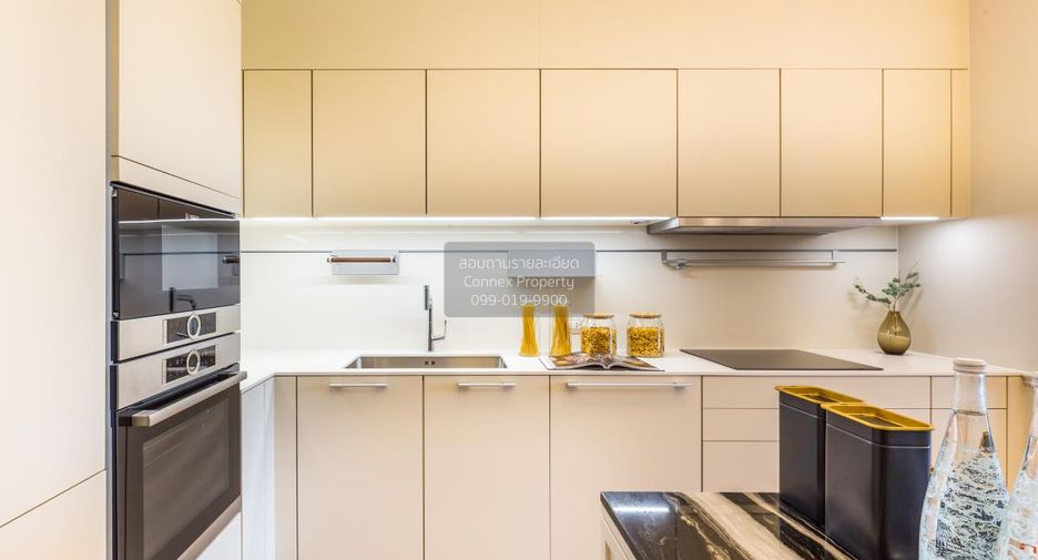 For sale 2 bedrooms condo in Pathum Wan, Bangkok