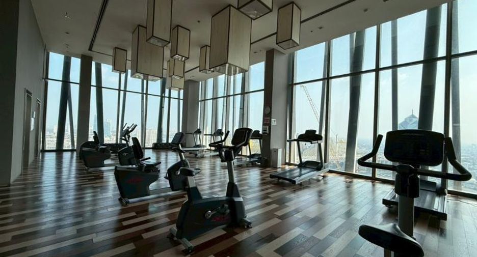 For sale 2 bedrooms condo in Yan Nawa, Bangkok