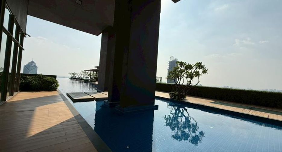 For sale 2 bedrooms condo in Yan Nawa, Bangkok