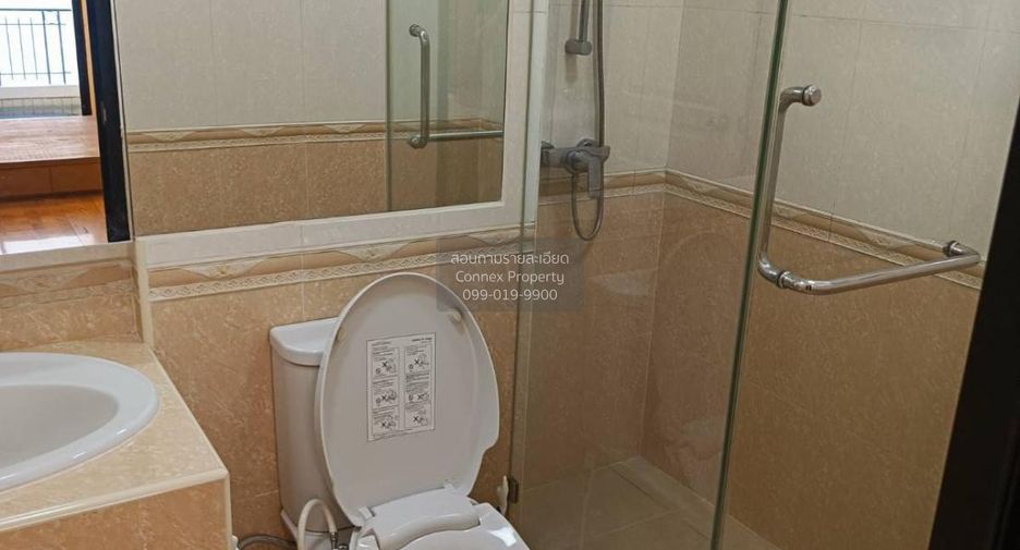 For sale 1 bed condo in Sathon, Bangkok