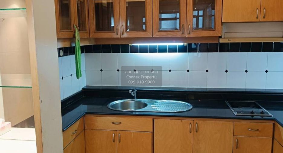 For sale 1 bed condo in Sathon, Bangkok