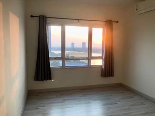 For sale 2 bedrooms condo in Mueang Nonthaburi, Nonthaburi
