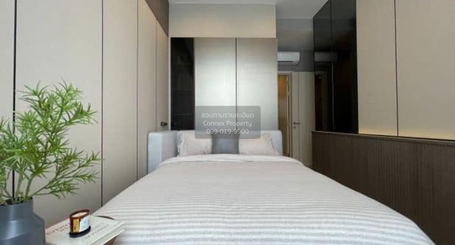 For sale 3 bedrooms condo in Phaya Thai, Bangkok