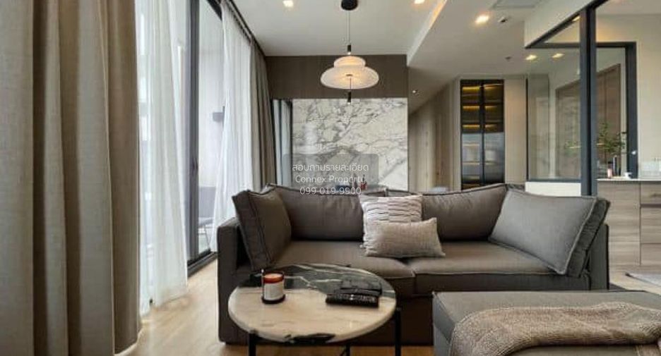 For sale 3 bedrooms condo in Phaya Thai, Bangkok