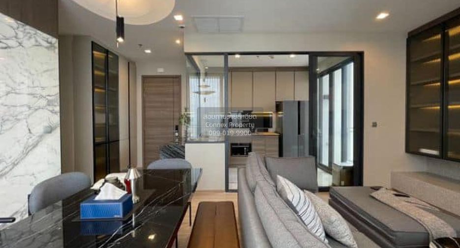 For sale 3 bedrooms condo in Phaya Thai, Bangkok
