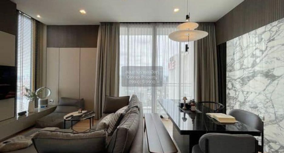 For sale 3 bedrooms condo in Phaya Thai, Bangkok
