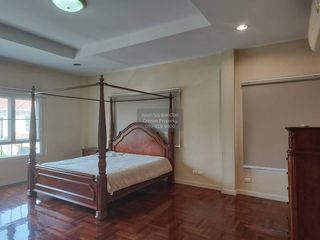 For sale 5 bedrooms house in Mueang Nonthaburi, Nonthaburi