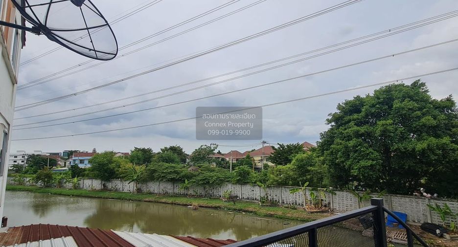 出售 4 卧室 联排别墅 在 Thung Khru, 曼谷