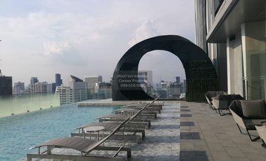For sale 1 bed condo in Khlong Toei, Bangkok