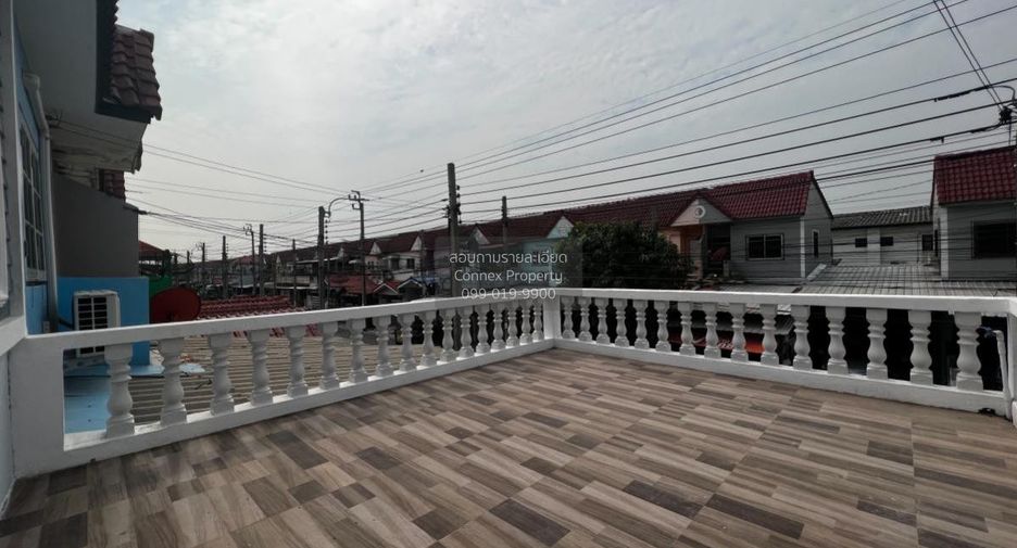 For sale 2 bedrooms townhouse in Sai Noi, Nonthaburi