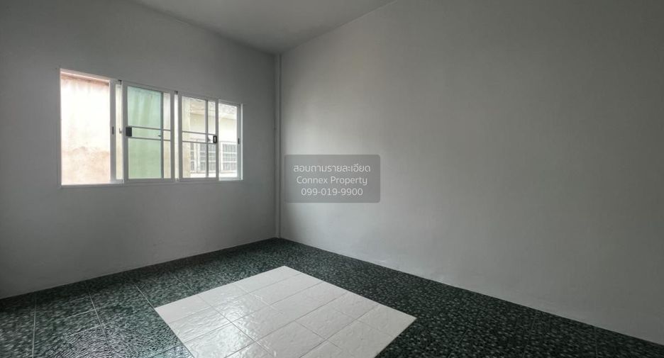 For sale 2 bedrooms townhouse in Sai Noi, Nonthaburi