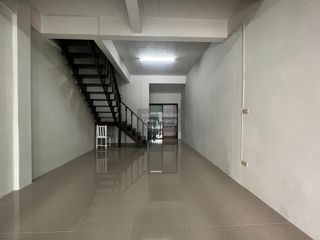 For sale 2 bedrooms townhouse in Sai Noi, Nonthaburi