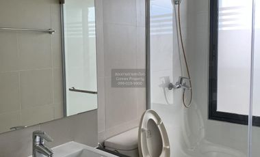 Condo en venta de 3 habitaciones en Khlong Toei, Bangkok