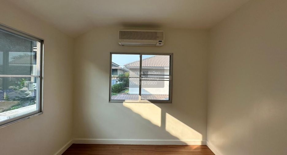 For sale 4 bedrooms house in Pak Kret, Nonthaburi