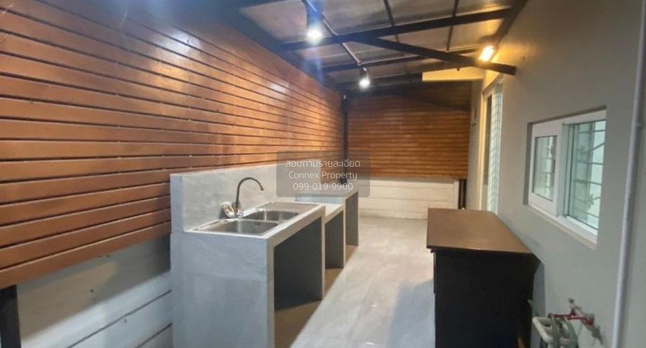 For sale 4 bedrooms house in Sai Noi, Nonthaburi