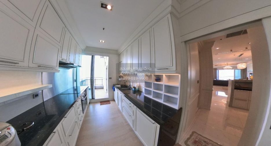 Wohnung zum Kauf mit 3 Zimmer in Yan Nawa, Bangkok