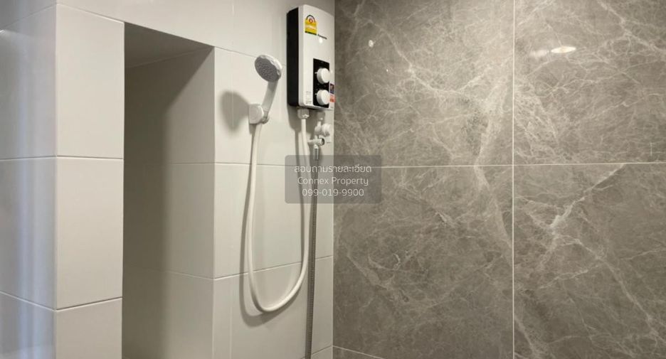 À vendre 1 chambre condo à Phra Khanong, Bangkok