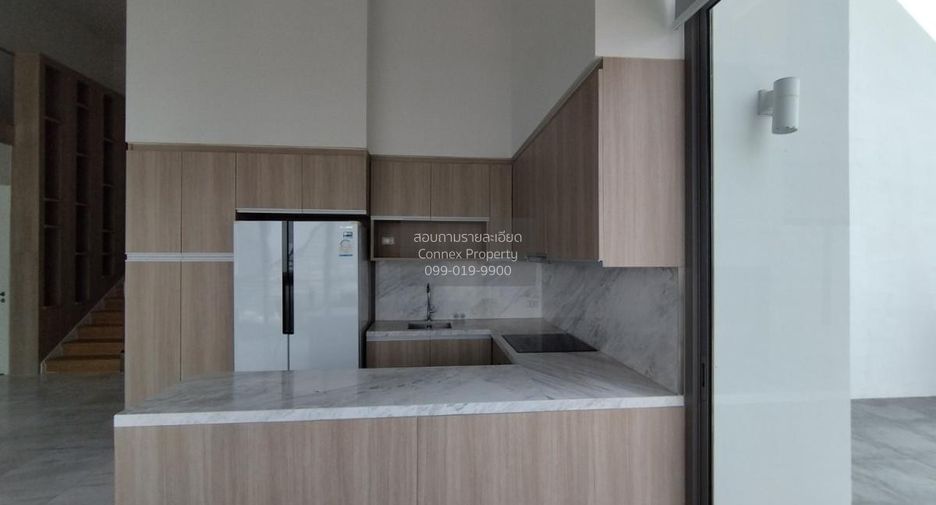 For sale 4 bedrooms condo in Bang Rak, Bangkok