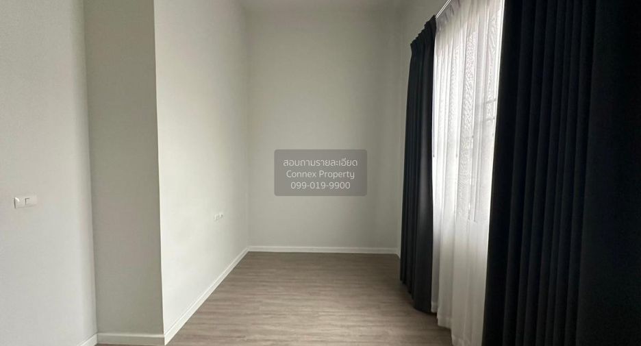 Casa adosada en venta de 3 habitaciones en Bang Yai, Nonthaburi
