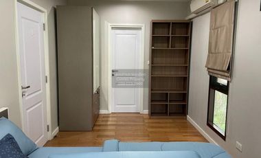 Wohnung zum Kauf mit 1 Zimmer in Khlong Toei, Bangkok
