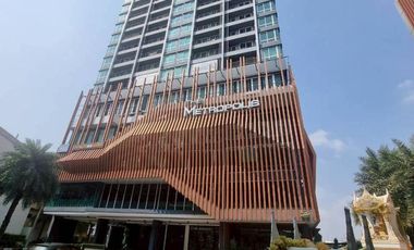 For sale 2 bedrooms condo in Mueang Samut Prakan, Samut Prakan
