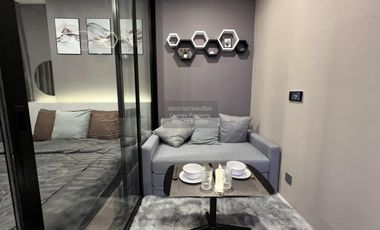 For sale 1 bed condo in Khlong Toei, Bangkok