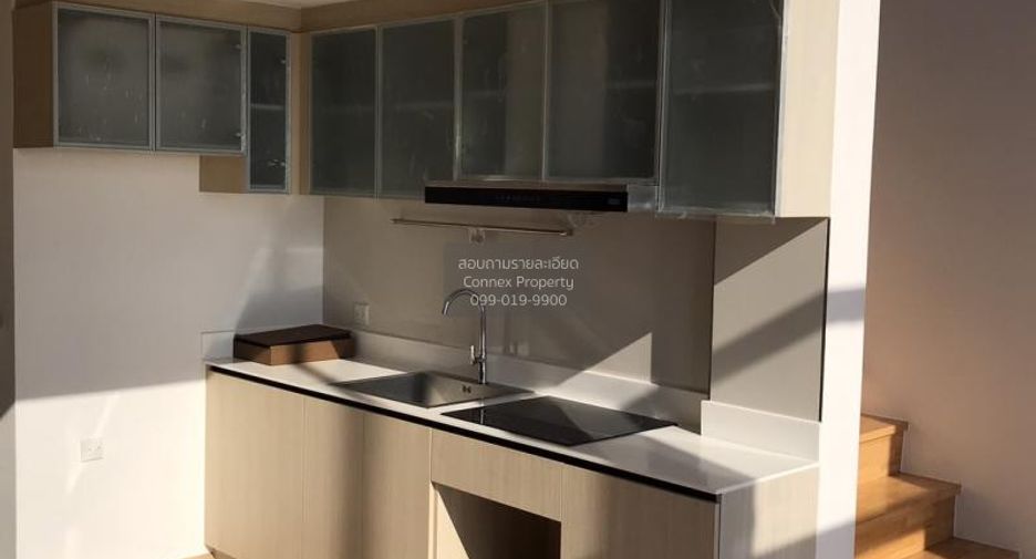 For sale 2 bedrooms condo in Watthana, Bangkok