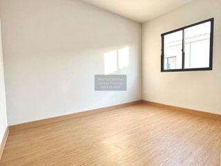 À vendre 3 chambres maison de ville à Bang Bua Thong, Nonthaburi