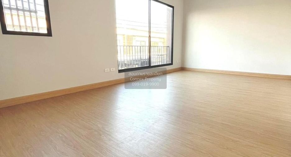 À vendre 3 chambres maison de ville à Bang Bua Thong, Nonthaburi