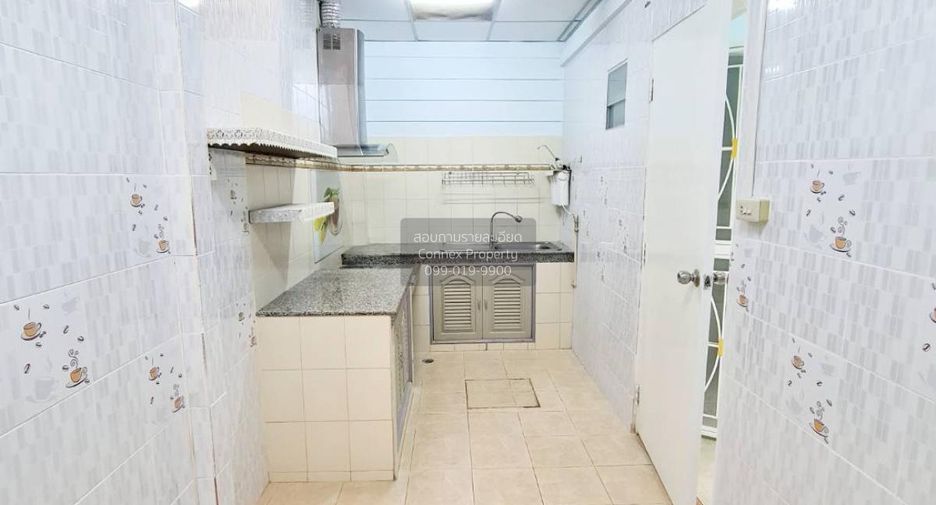 For sale 3 bedrooms townhouse in Bang Bua Thong, Nonthaburi