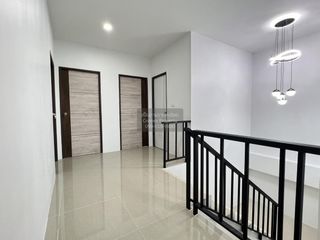 Casa en venta de 5 habitaciones en Thung Khru, Bangkok