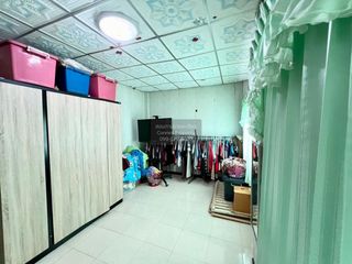 À vendre 3 chambres maison de ville à Krathum Baen, Samut Sakhon