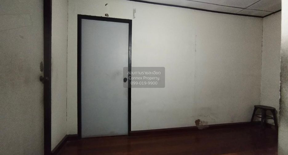 À vendre 8 chambres maison à Wang Thonglang, Bangkok