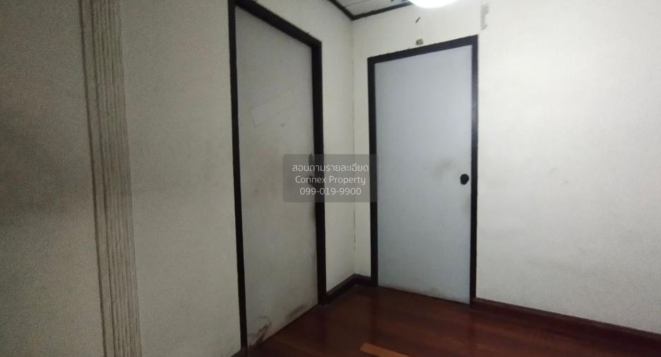 À vendre 8 chambres maison à Wang Thonglang, Bangkok