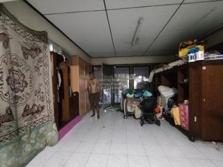 À vendre 8 chambres maison à Wang Thonglang, Bangkok