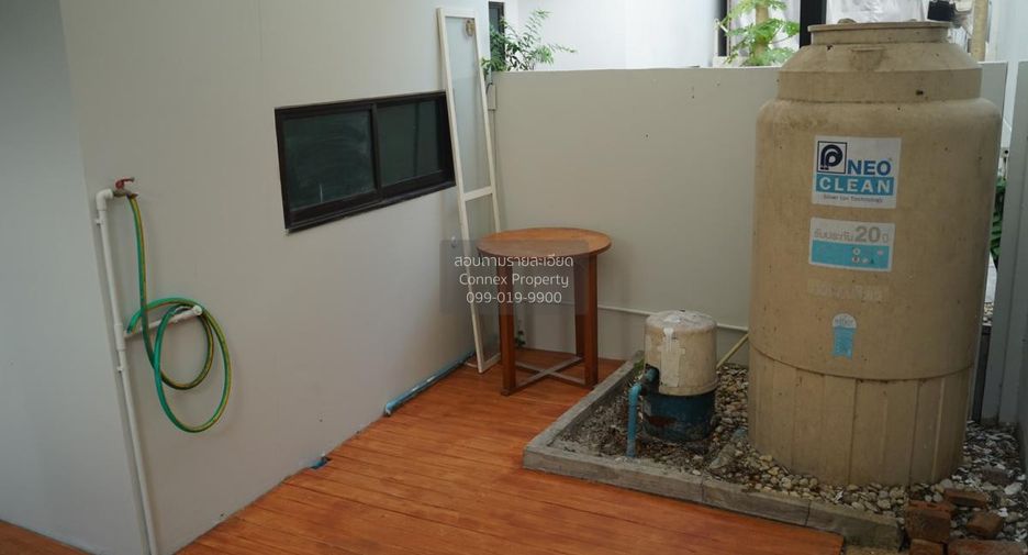 For sale 3 ベッドルーム townhouse in Khan Na Yao, Bangkok