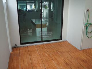 Reihenhaus zum Kauf mit 3 Zimmer in Khan Na Yao, Bangkok