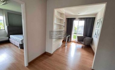 Casa en venta de 4 habitaciones en Suan Luang, Bangkok