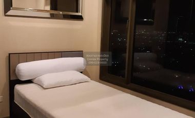 À vendre 2 chambres condo à Khlong San, Bangkok