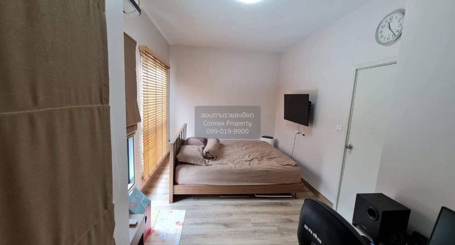 Casa adosada en venta de 3 habitaciones en Nong Khaem, Bangkok