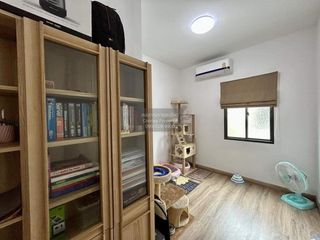 Casa adosada en venta de 3 habitaciones en Nong Khaem, Bangkok